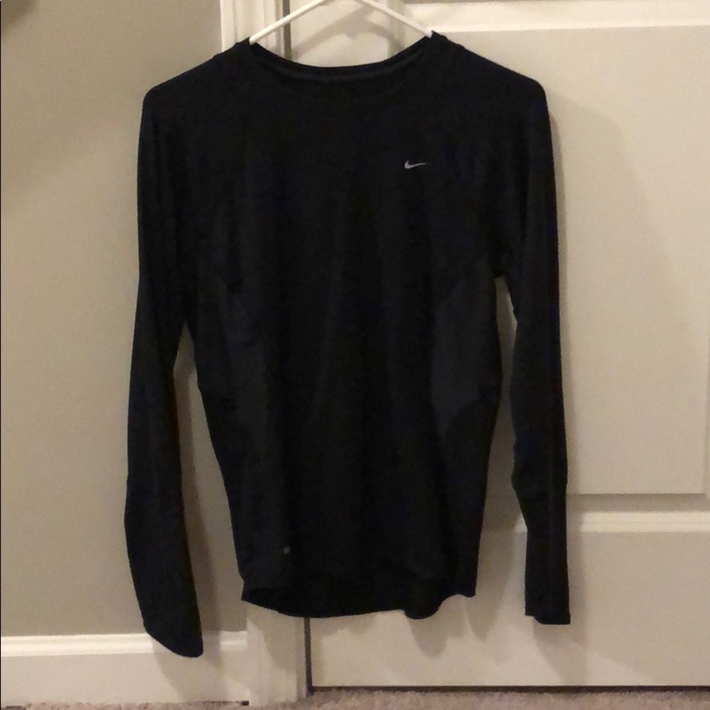 Women’s Nike Fit - Medium